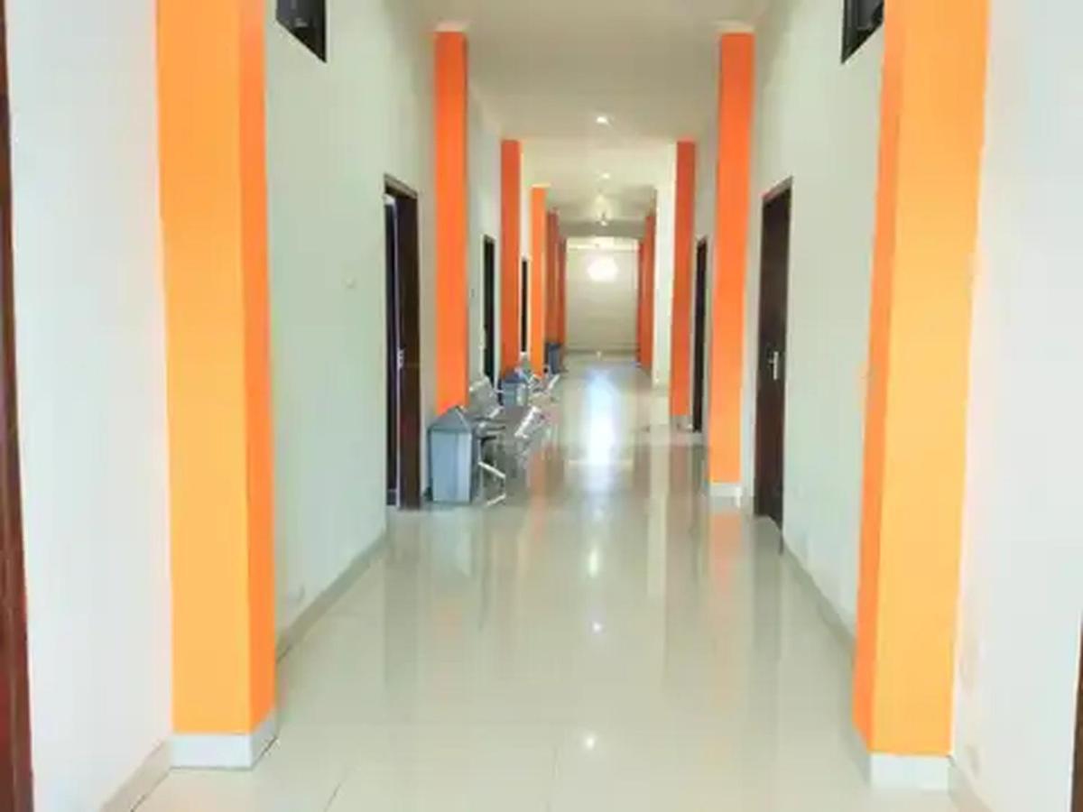 Reddoorz At Hotel Nuansa Ngawi Exterior foto