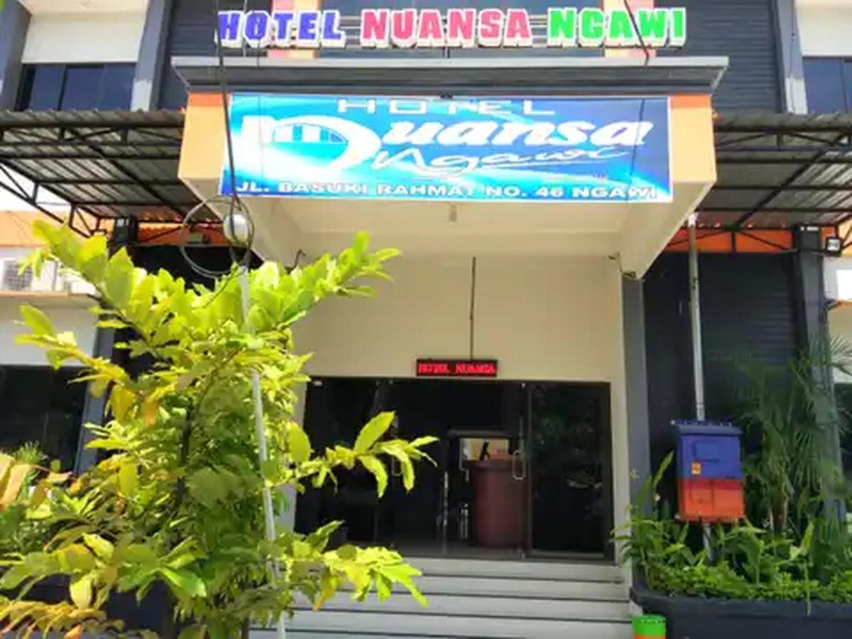 Reddoorz At Hotel Nuansa Ngawi Exterior foto